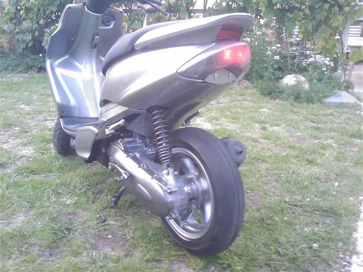 Yamaha Jog r SOLGT billede 5