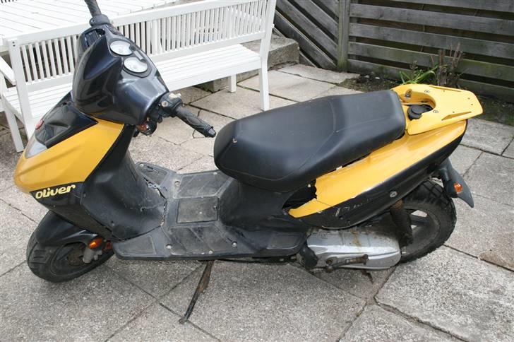 CPI Oliver *SOLGT* billede 2