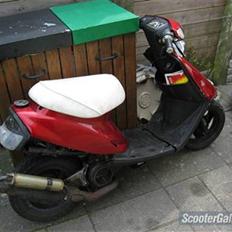 Yamaha Jog Fs SOLGT!