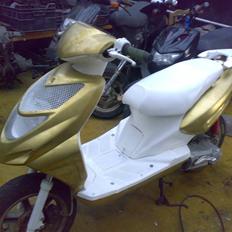 CPI Oliver City-SÆLGES I DELE