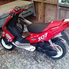 Peugeot speedfight 2 * solgt *