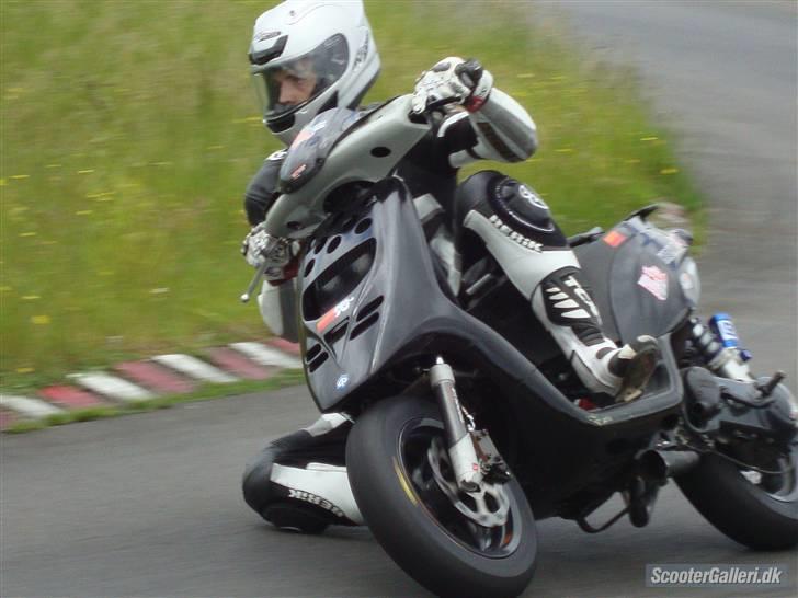 Piaggio Typhoon Silberpfeil billede 7