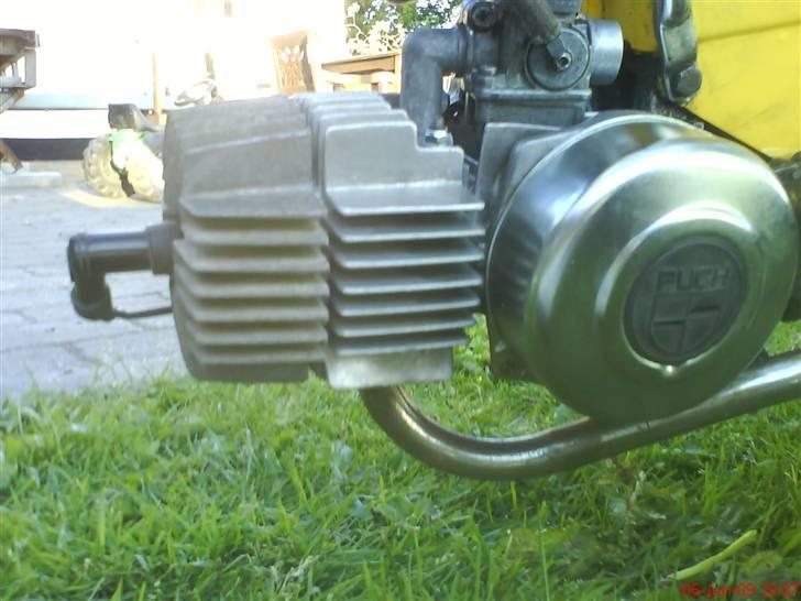 Puch Maxi K E50 under ombygnin - efter den blev vasket i benzin billede 5