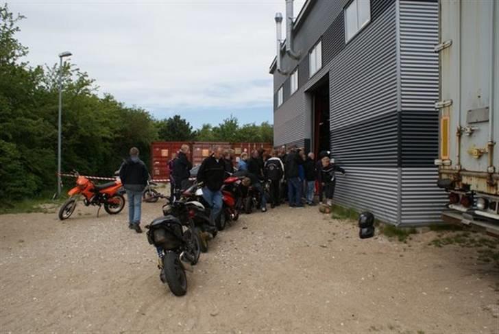 Derbi senda pata negra - lige efter den er blevet rullet til brønderslev træf:)  billede 20