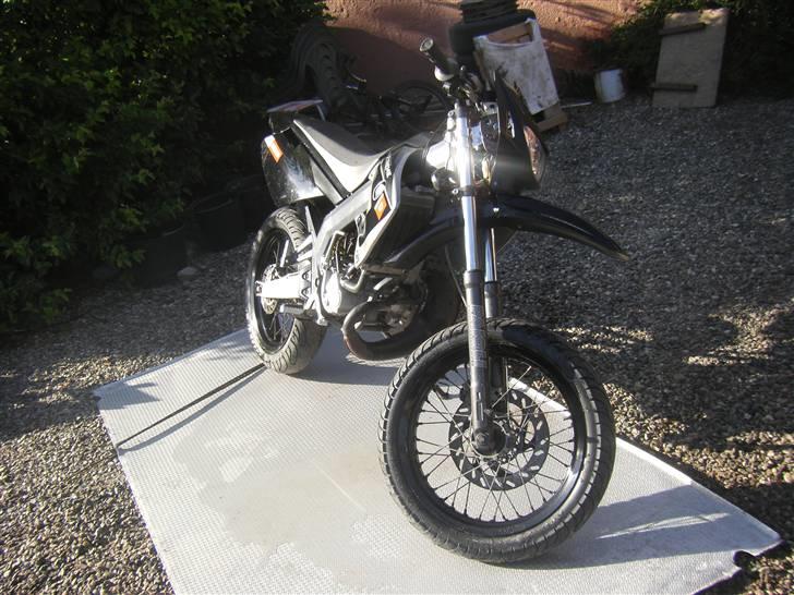 Derbi senda solgt.  billede 2