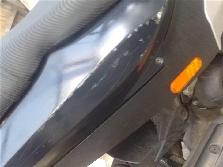 Piaggio nrg dt power total skadet billede 13