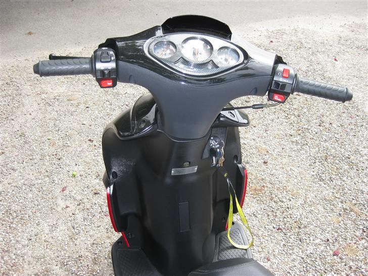 Skyteam BAT . fox billede 6