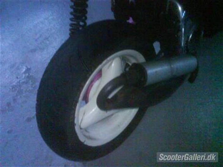 {{currentPhoto.altText}} billede {{currentPhoto.number}}