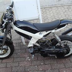 Suzuki Street magic **BYTTET**