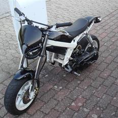 Suzuki Street magic **BYTTET**