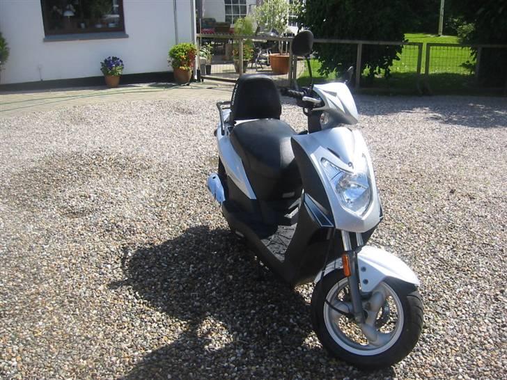 Kymco Agility 50 billede 1