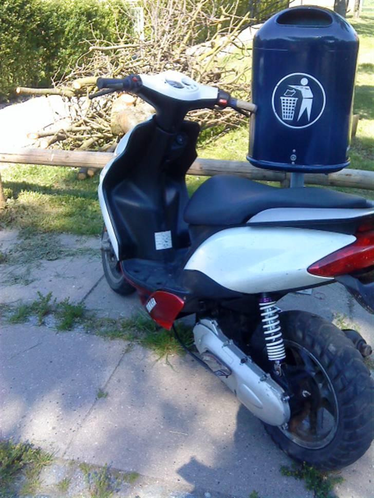 Yamaha Jog R ( SOLGT) billede 5