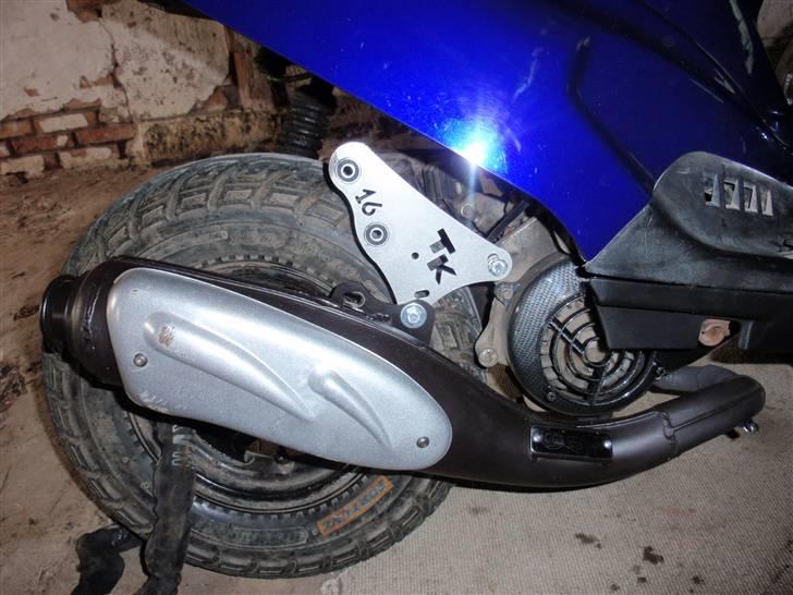 PGO Hot 50 SAVNET :( politiet - Turbokit ophæng billede 6