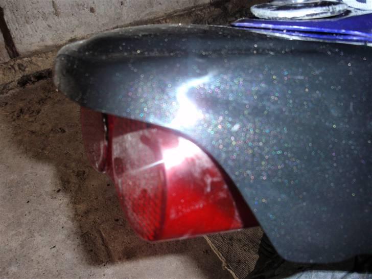 PGO Hot 50 SAVNET :( politiet - Sort bagstykke med glimmer i billede 7