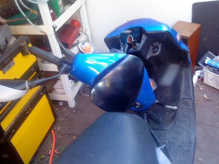 CPI popcorn™<(TL)> solgt - ja nogle svin kunne ikk lade den være så de brakkede styret over og flækkede lidt af skjoldene og nu vil den heller ikk starte mere billede 12