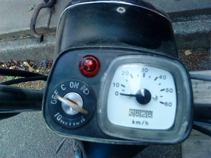 Suzuki fz 50 byttet - kun kørt 3828. billede 6