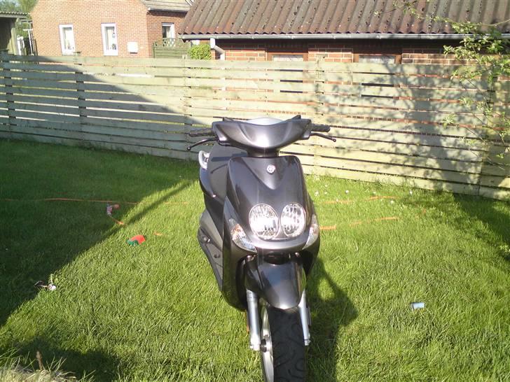 Yamaha neos SOLGT !! - min dejlige helt ny vasket neos :D billede 7