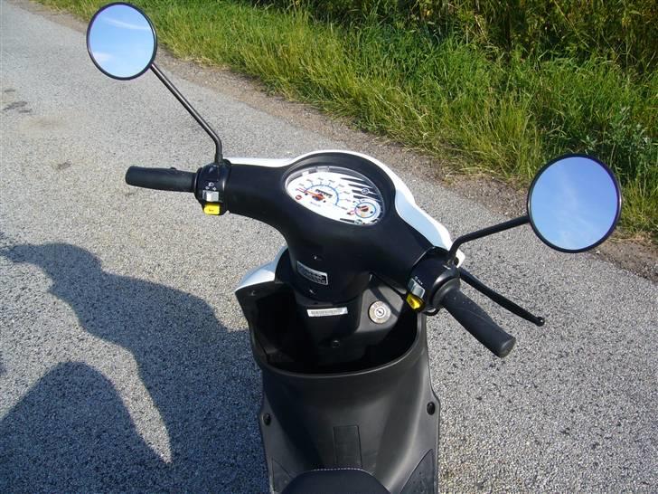 PGO White Magic SOLGT billede 7