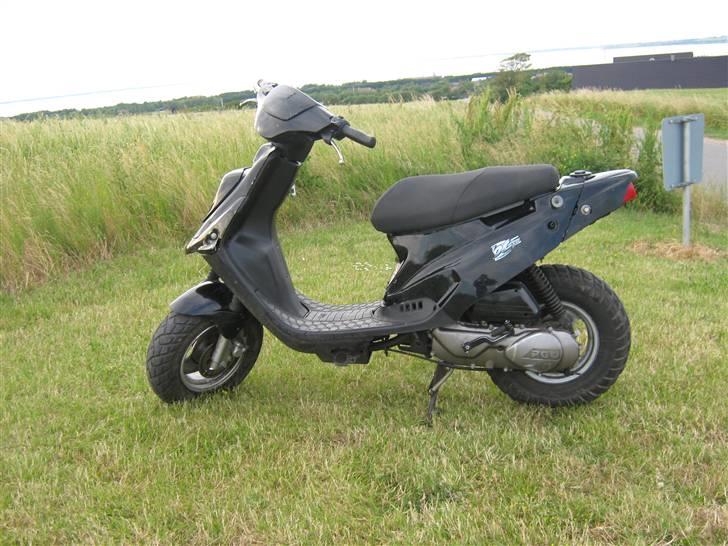 PGO Hot 50/ SOLGT ! billede 2