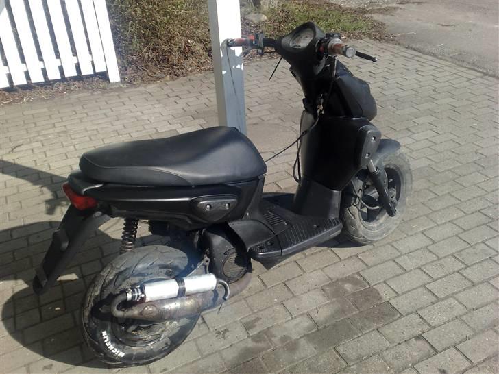 Yamaha slider SOLGT billede 6