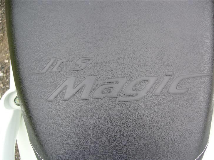 PGO White Magic SOLGT billede 12