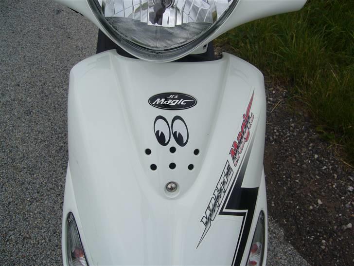 PGO White Magic SOLGT billede 15