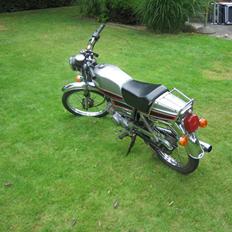 Suzuki Samurai DM 50