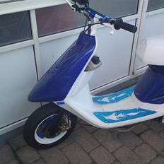 Yamaha Jog / R - Red Top SOLGT!!