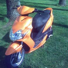 Yamaha jog r solgt