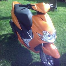 Yamaha jog r solgt