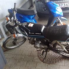 Suzuki dm 50 samarai solgt