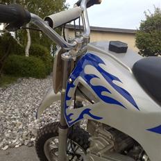 MiniBike dirt bike 49ccm (solgt)