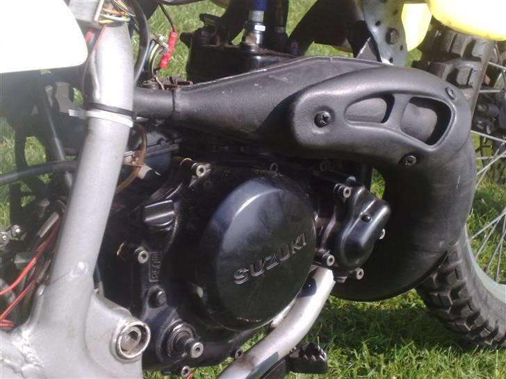 Suzuki RMX billede 4