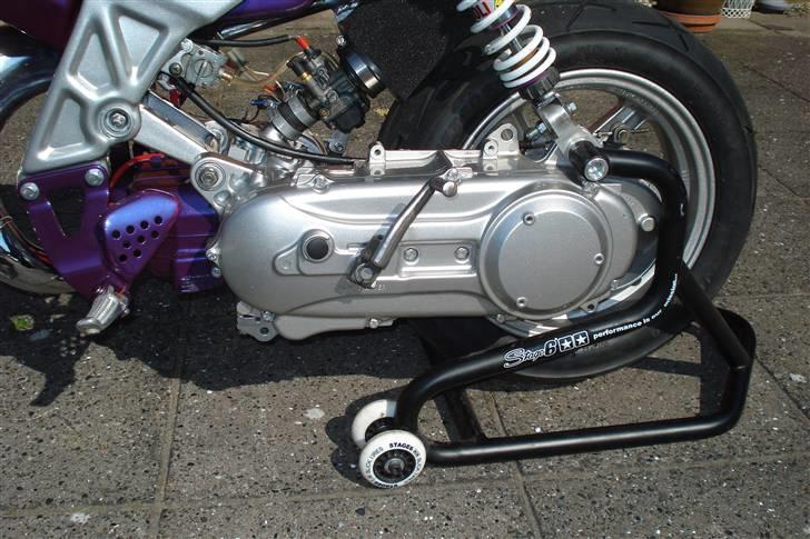 Suzuki Street Magic SOLGT billede 5