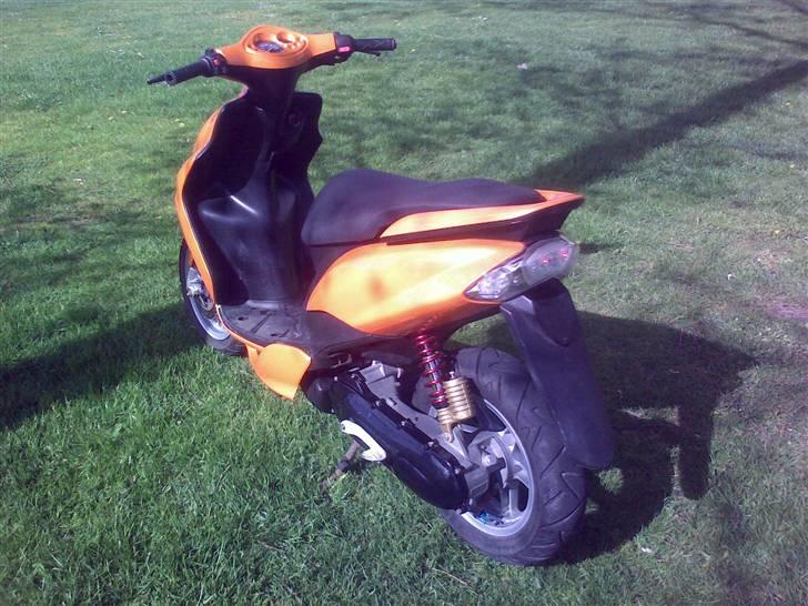 Yamaha jog r solgt billede 5