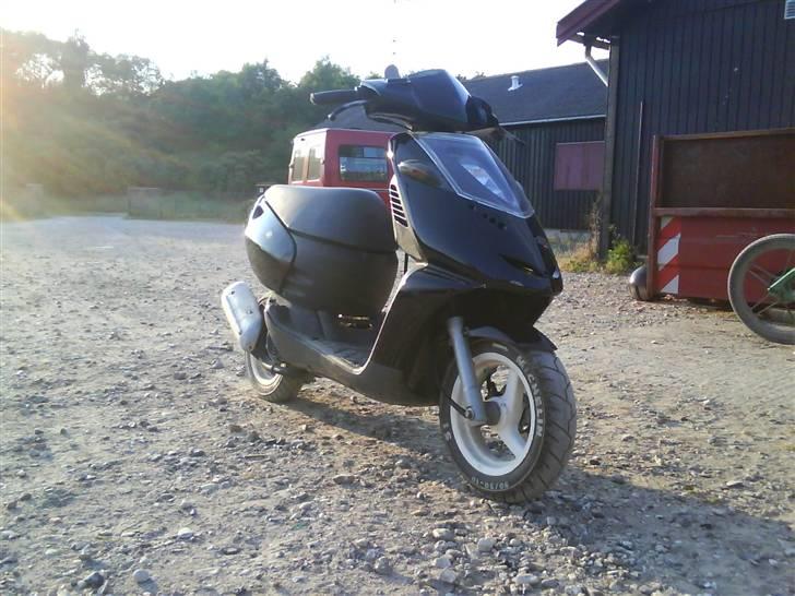 Aprilia sonic SOLGT billede 6