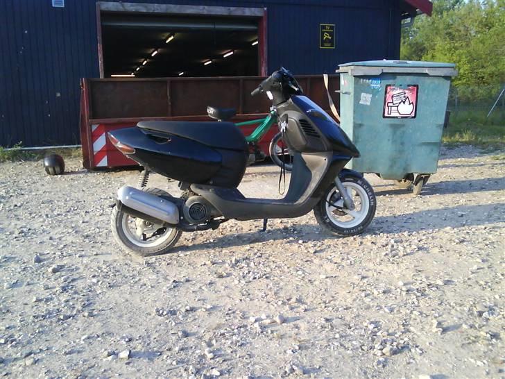 Aprilia sonic SOLGT billede 7