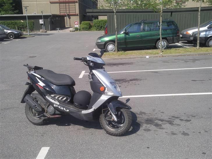 PGO Dr big  billede 1