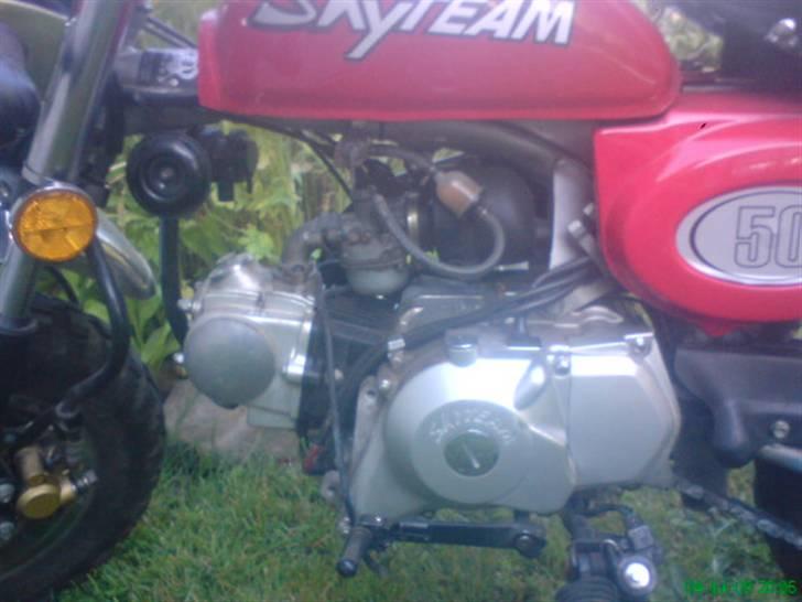 Skyteam monkey - top nice  billede 8