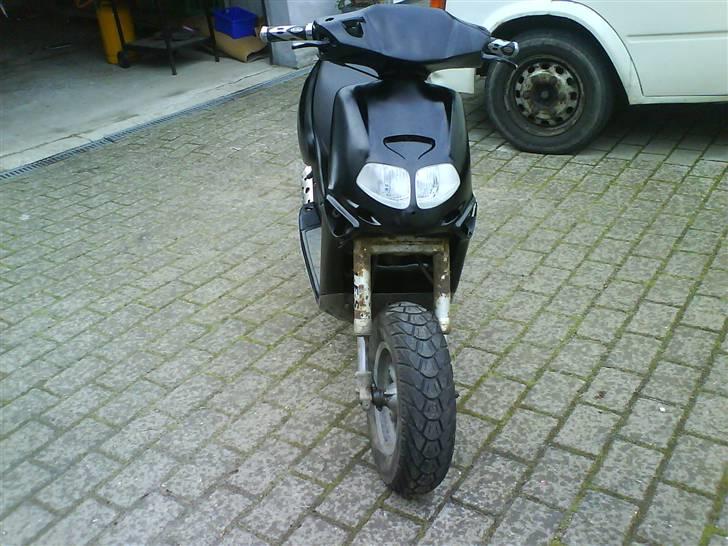 Aprilia rally solgt billede 2
