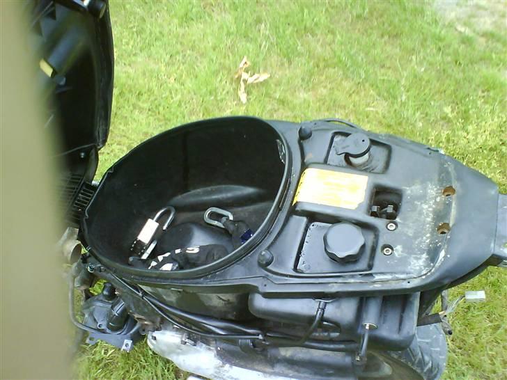 Aprilia rally solgt billede 7