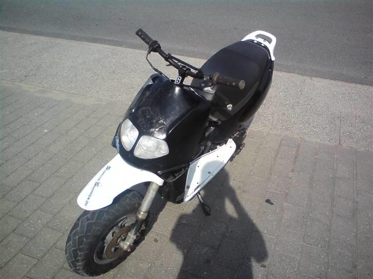 Aprilia rally byttet billede 4