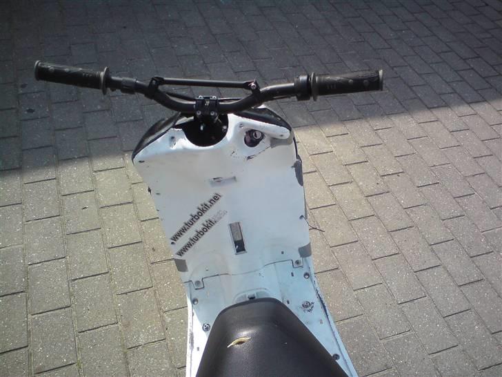 Aprilia rally byttet billede 6