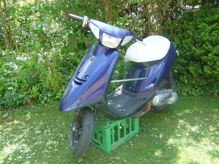 Yamaha jog (solgt) - nu billede 2