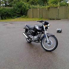 Yamasaki ym50 8B  sg´s første resto projekt