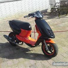 Aprilia sonic 'red top' Solgt