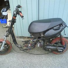 Aprilia sonic(byttet til jog as) 