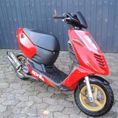 Aprilia Sonic AC