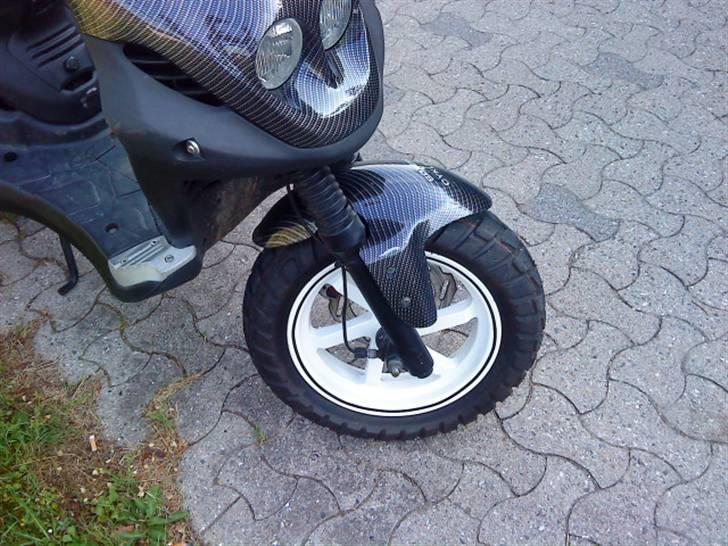 PGO pmx naked carbon byttet billede 15