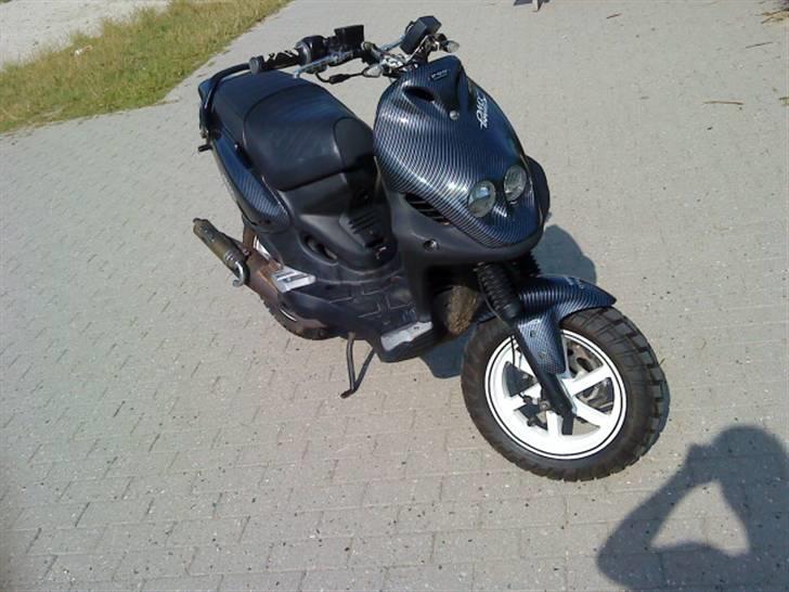 PGO pmx naked carbon byttet billede 16